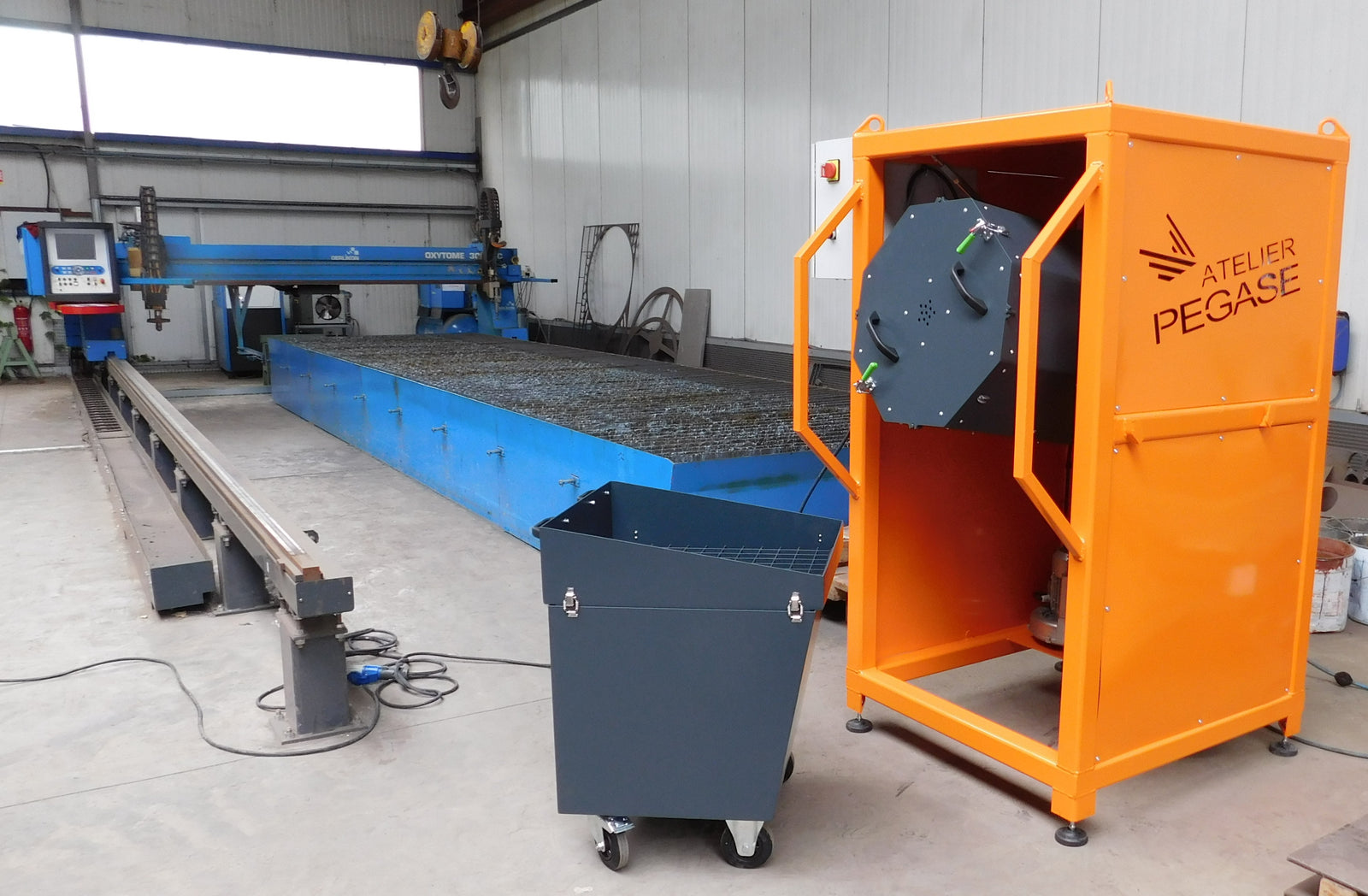Industrial barrel deburring machine for dry deburring and deflashing metal parts