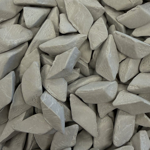Eco-Flex™ Dry Tumbling Media – Fastest Grind Triangle (5/8" x 5/8") | EF-0900 TRI 01
