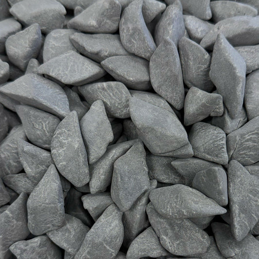 Eco-Flex™ Dry Tumbling Media – Fastest Grind Triangle (5/8") | EF-1000 TRI 01