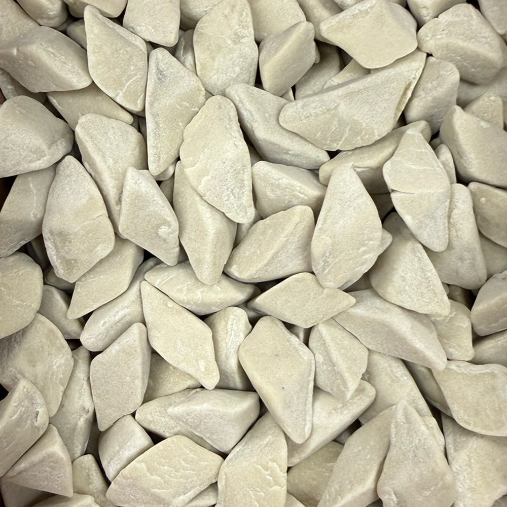 Eco-Flex™ Dry Tumbling Media – Mild Grind Triangle (5/8") | EF-0700 TRI 01