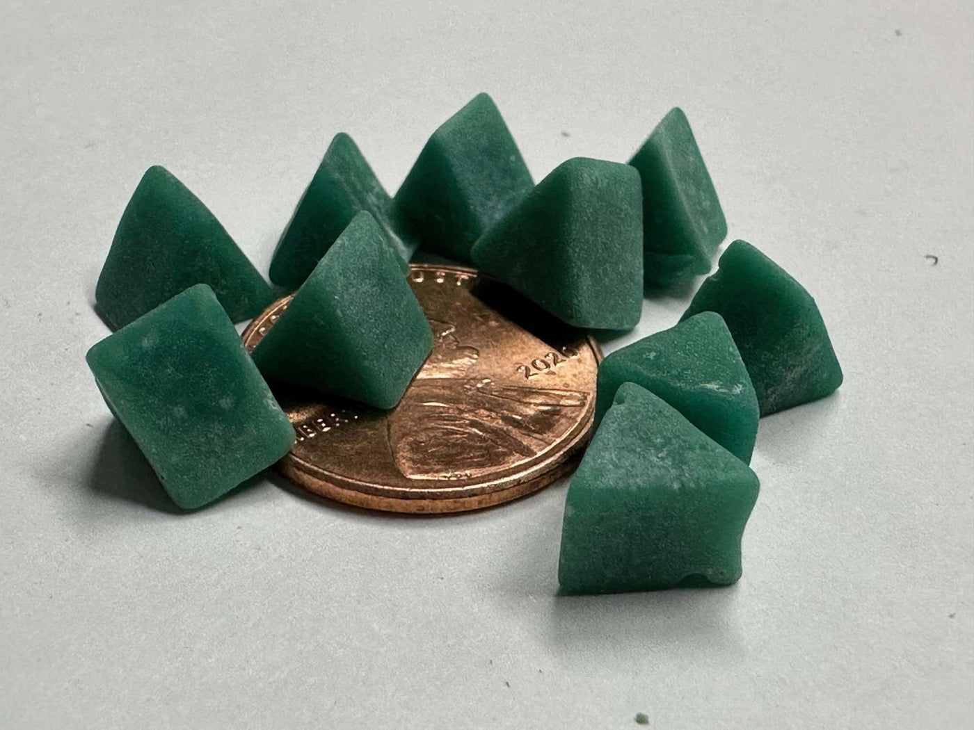 Plastic Media, Part # R-700 TRI 01, Straight Cut Triangle 3/8" x 1/4" x 3/8"