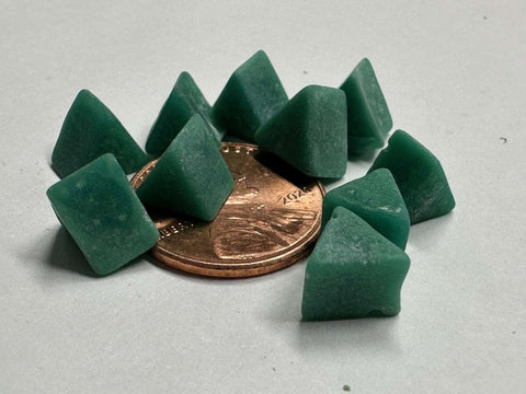 Plastic Media, Part # R-700 TRI 01, Straight Cut Triangle 3/8" x 1/4" x 3/8"