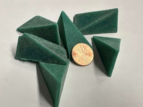Plastic Media, Part # R-700 WED 04, Wedge 1 1/2" x 1" x 1"